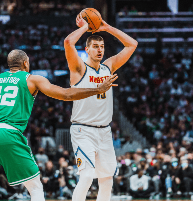 实时赛况-反败为胜引发热议！，塔图姆在MAD比赛中出色发挥气势如虹延续(塔图姆什么水平)