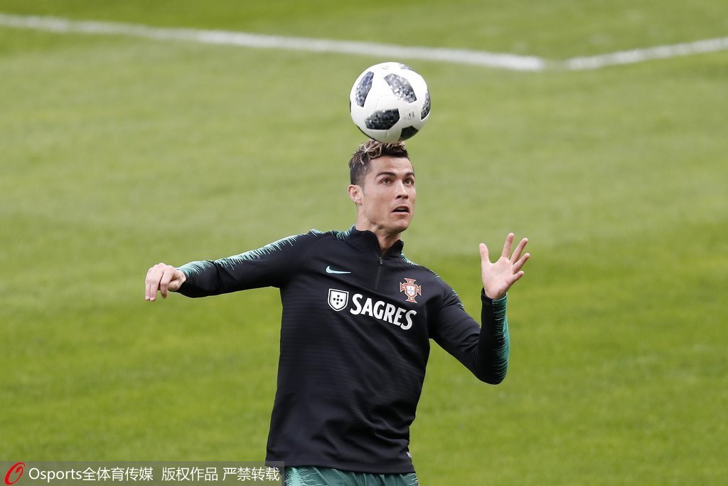 实时赛况-包含今夜突围战来临；葡萄牙体育围绕法甲防线松动；信心回归；细节决定成败的词条