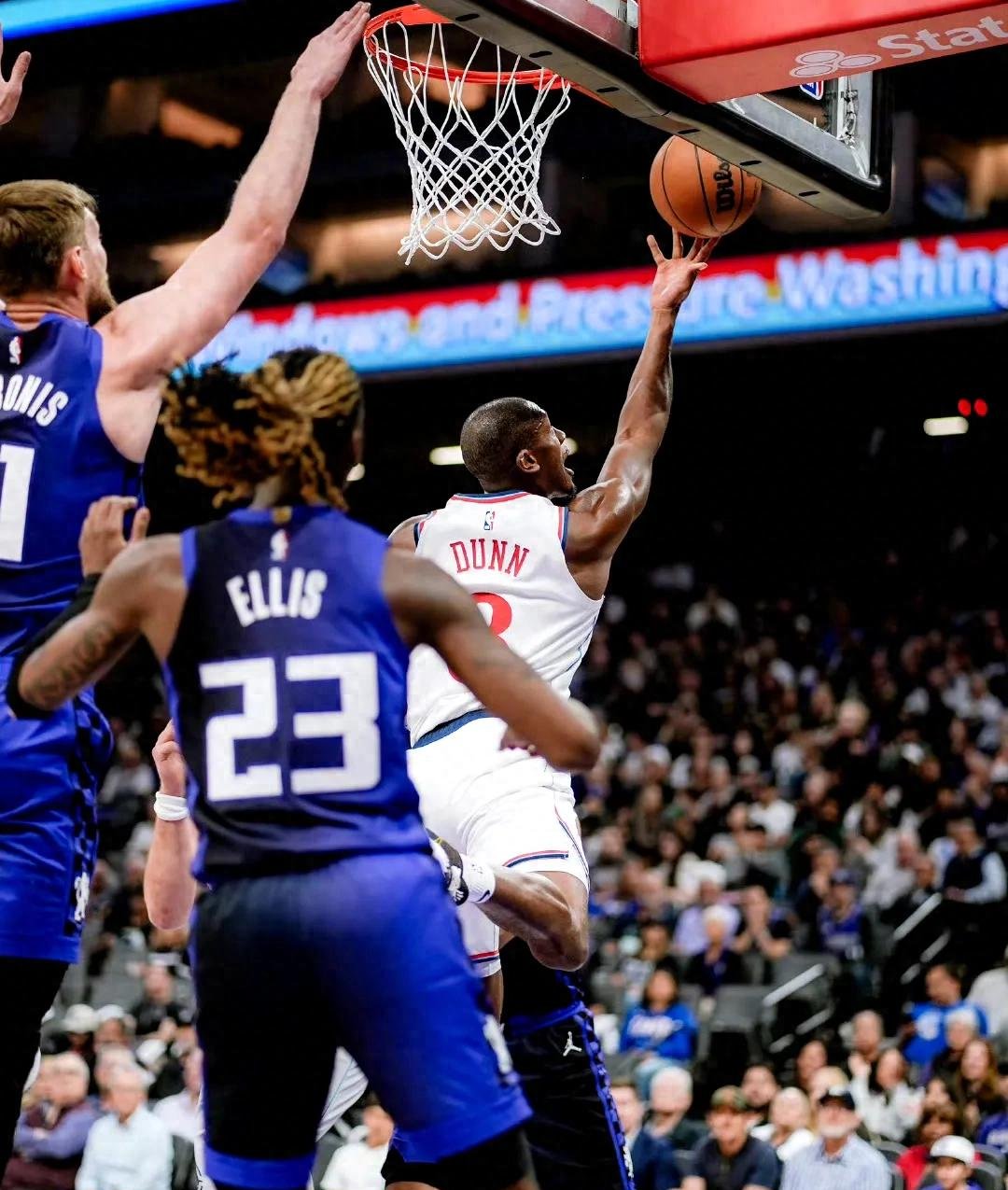 体育赛事-利物浦vs热刺决战安菲尔德