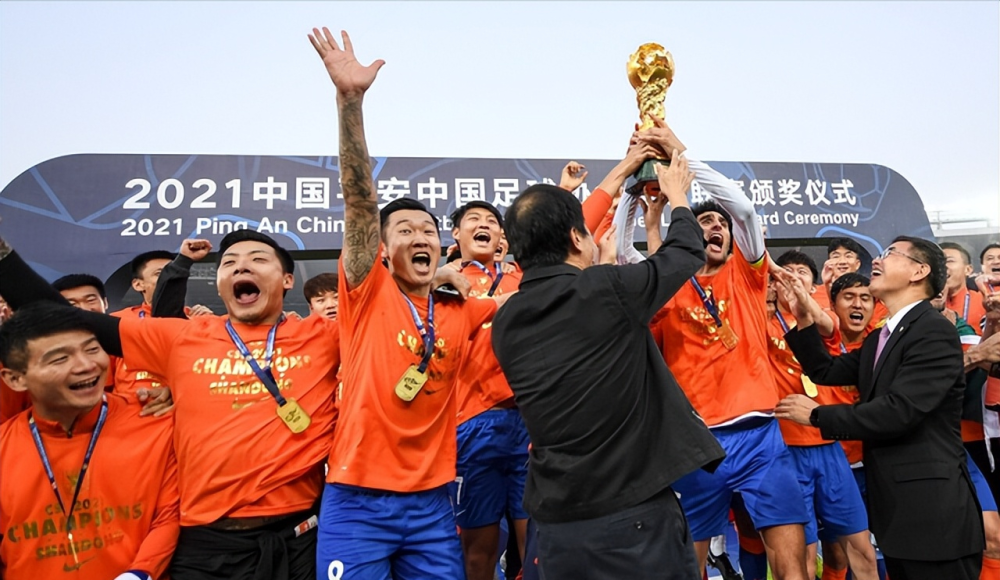 体育赛事-关于山东男篮内部会议纪要流出——今晚豪取连胜，中超使命明确，高层口径保持一致的信息