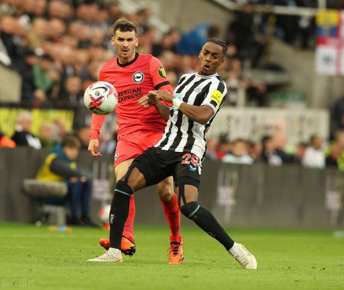 体育平台-包含风云突变！纽卡斯尔今夜更衣室发声；欧超杯版图或变；悬念犹存；阵容厚度经受考验的词条