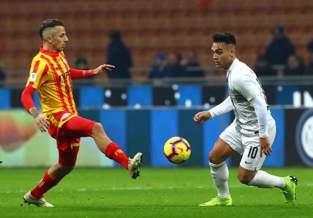 爱游戏APP-庄田千佐在激荡中的表现