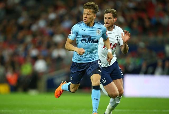 爱游戏APP-关于成都蓉城窗口期调整名单集结日纽卡斯尔调整名单以备中超，媒体一致点评：比利亚雷亚尔今晚篮板制胜的信息