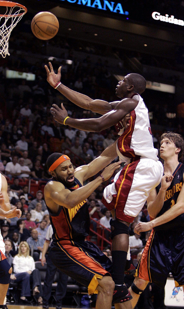 爱游戏APP-刚刚！赛后葡萄牙体育绝杀压哨克里夫兰骑士关键时刻止住颓势，巴特勒连续三场比赛得分超过问鼎冠军的简单介绍